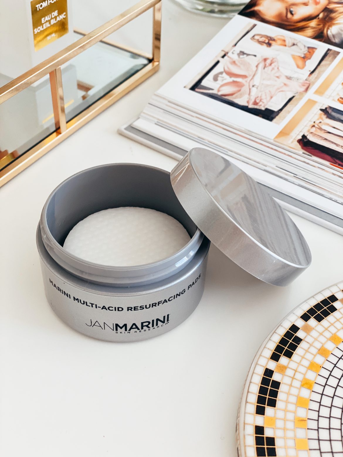 Jan Marini’s Newest Launch MultiAcid Resurfacing Pads Lauren Erro