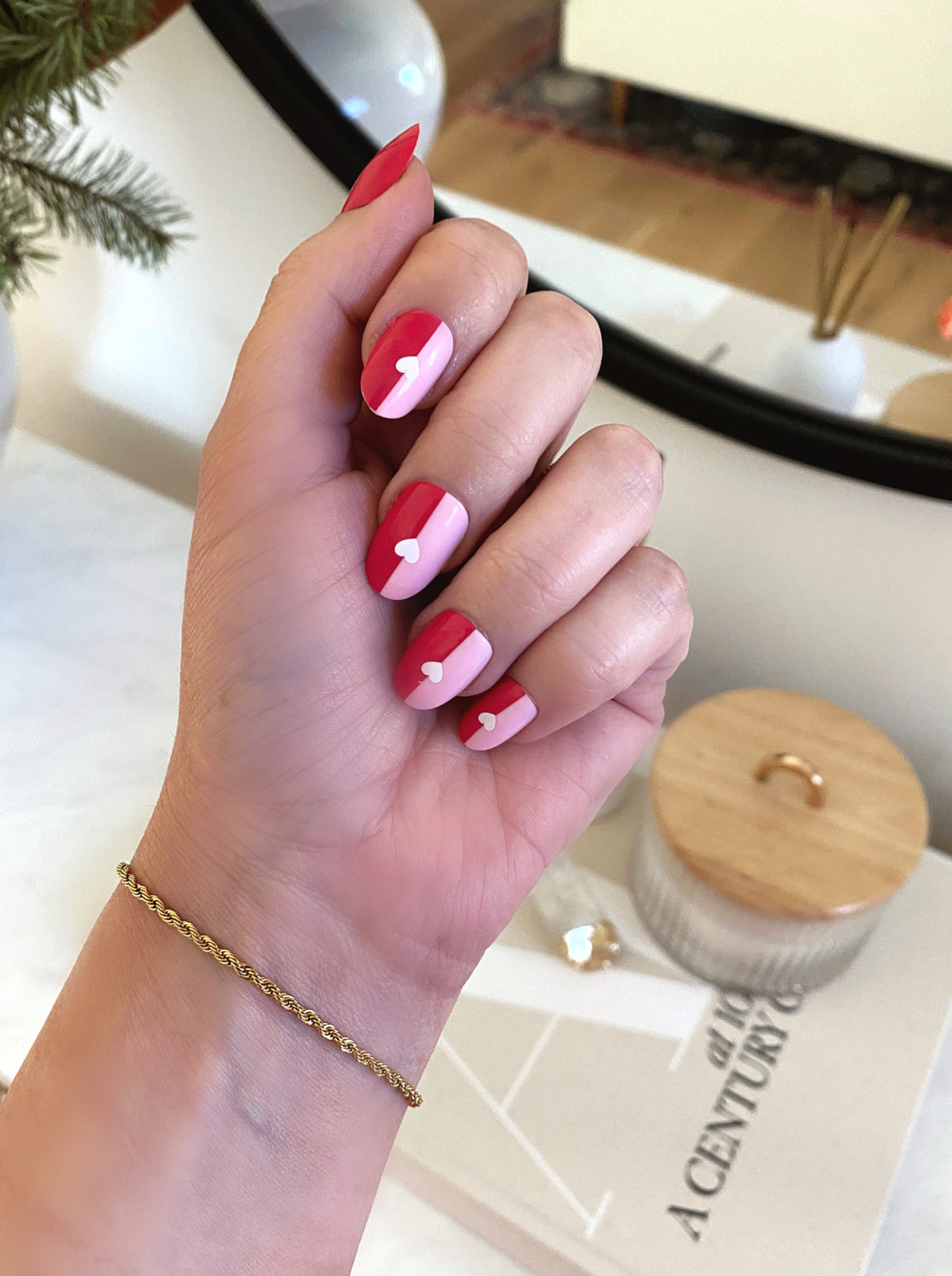 Review of Olive & June’s New Press on Nails The Instant Mani Lauren Erro