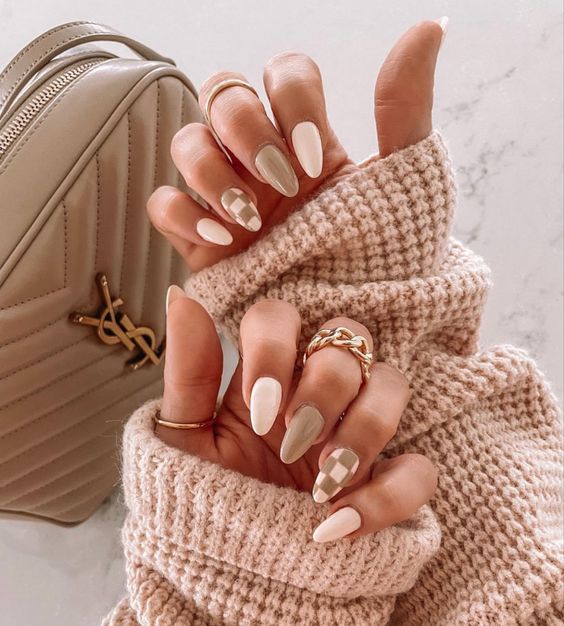 Checkered nails, neutral nail, nail design