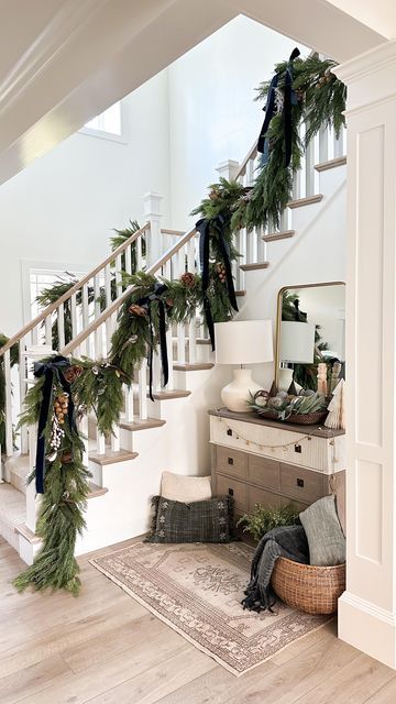 Christmas Staircase decor