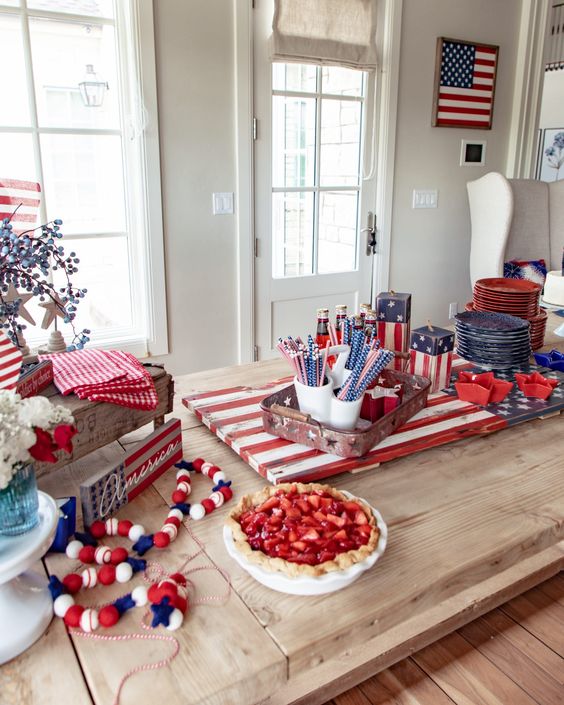 patriotic table decor