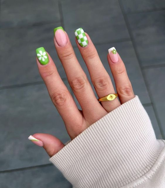 St. Patrick's Day Nail designs